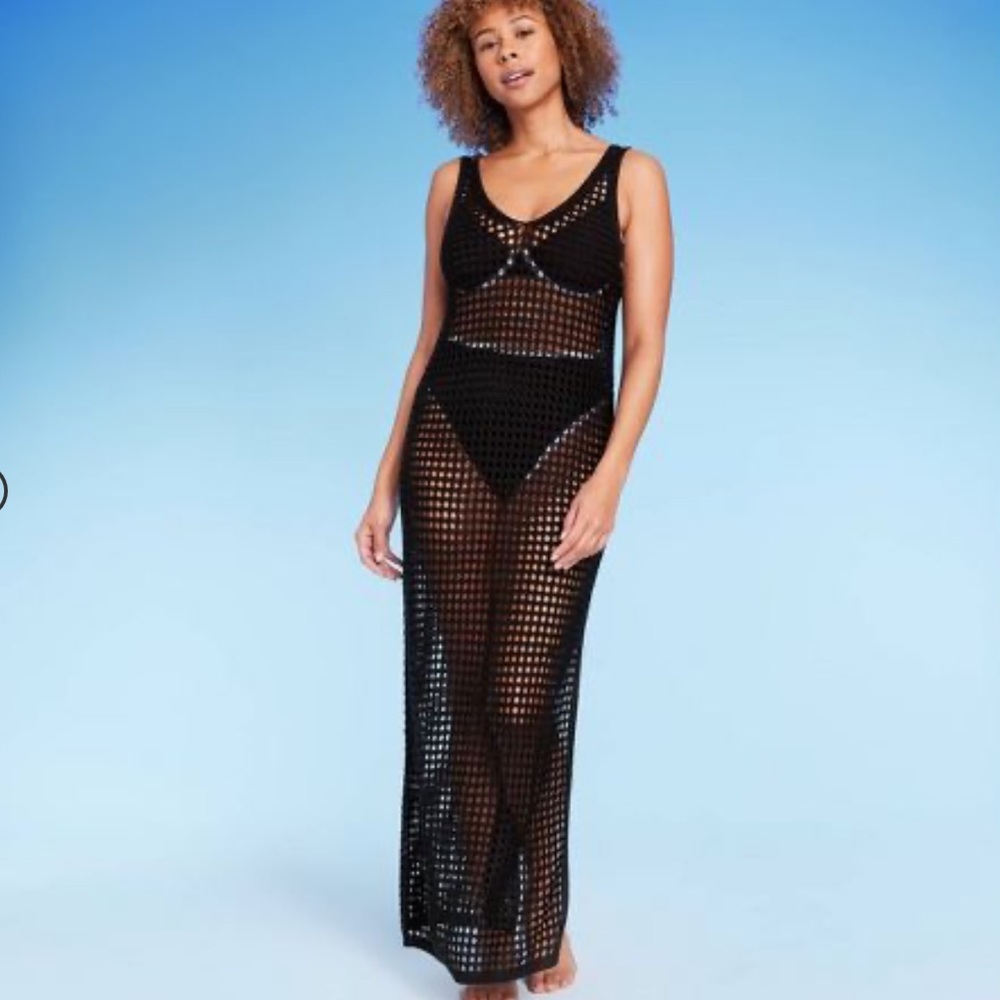 NWT- Women’s V-Neck Crochet Cover up Maxi Dress